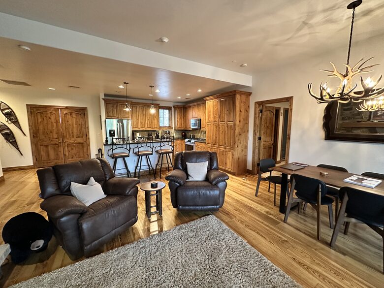 Elegant Ski-In/Ski-Out Retreat with Mountain and Lake Views - Beaver Creek, Colorado