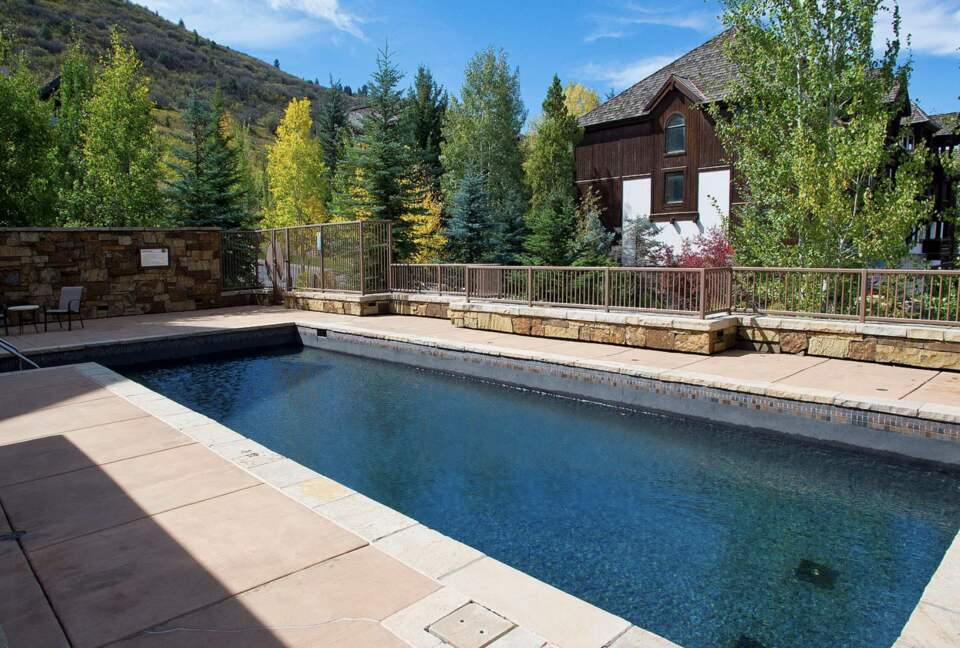 Elegant Ski-In/Ski-Out Retreat with Mountain and Lake Views - Beaver Creek, Colorado