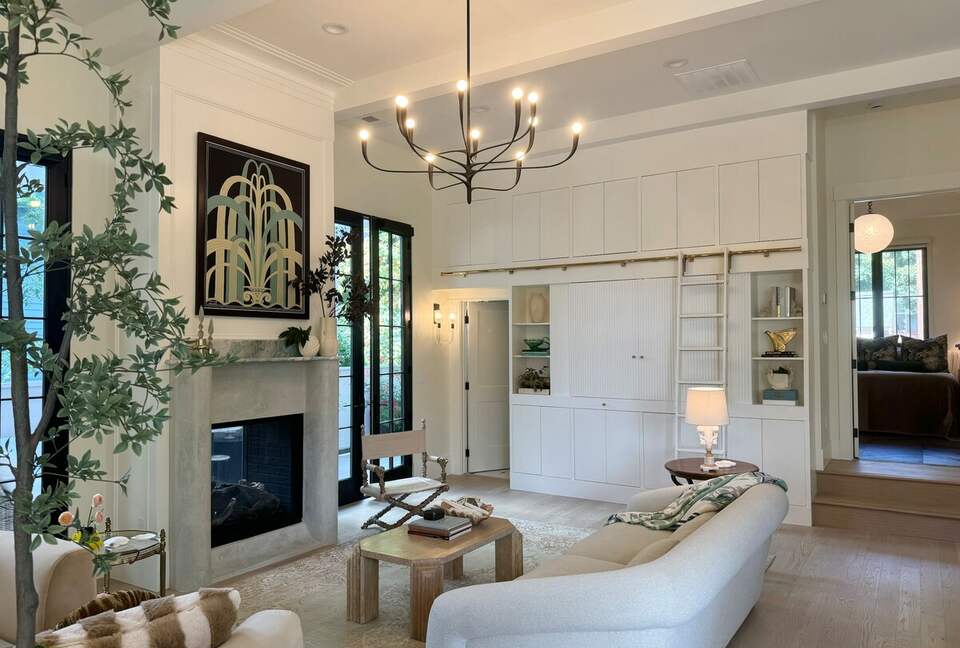 Timeless Elegance in Coeur d’Alene’s Historic Garden District - Coeur d'Alene, Idaho