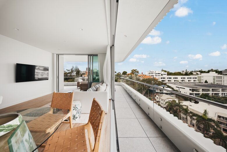 Elegant Sky-High Coastal Retreat Overlooking Kirra Beach - Gold Coast, Australia