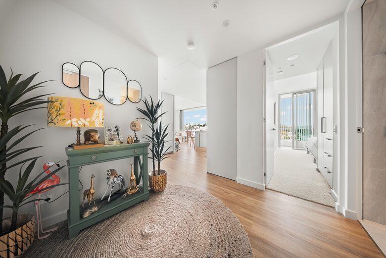 Elegant Sky-High Coastal Retreat Overlooking Kirra Beach - Gold Coast, Australia