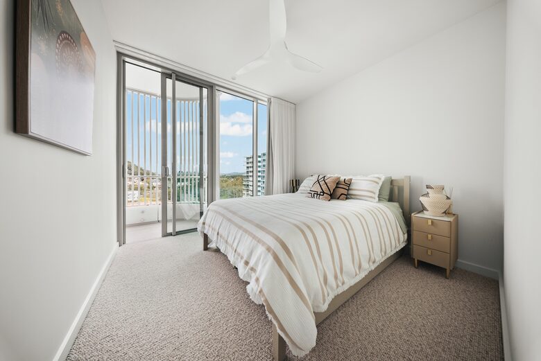 Elegant Sky-High Coastal Retreat Overlooking Kirra Beach - Gold Coast, Australia