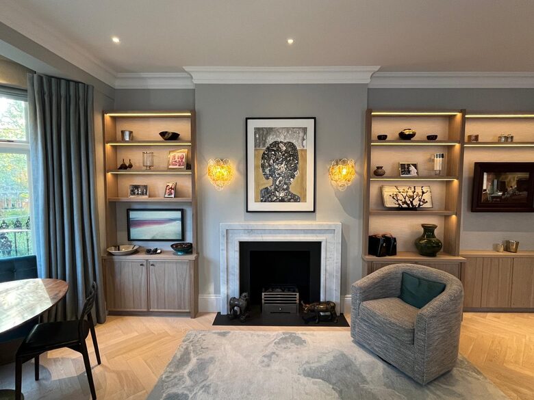 Luxurious Chelsea Retreat with Garden Square Access - London, United Kingdom