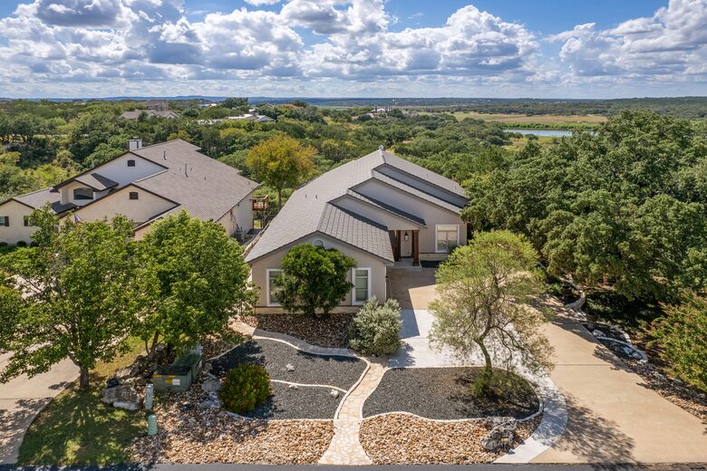 Charming Hill Country Retreat with Lake Travis Views - Spicewood, Texas