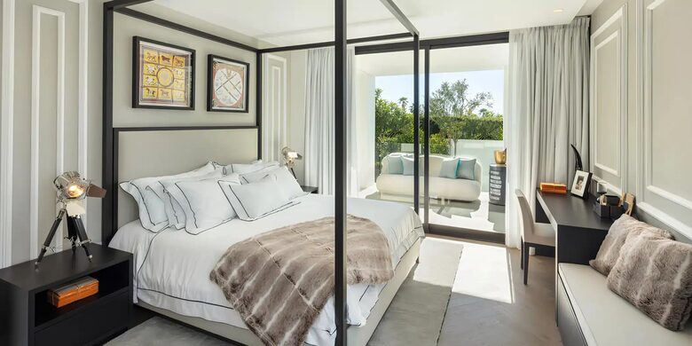 Elevated Elegance in Marbella’s Prestigious Golf Valley - Marbella, Spain