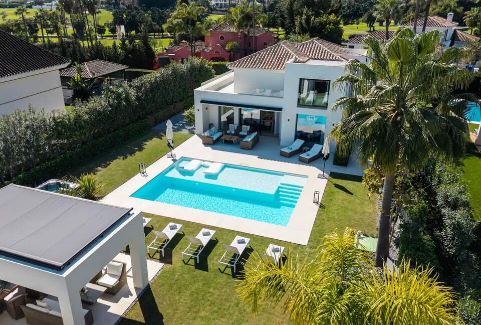 Elevated Elegance in Marbella’s Prestigious Golf Valley - Marbella, Spain