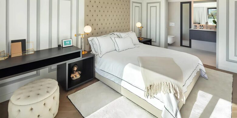 Elevated Elegance in Marbella’s Prestigious Golf Valley - Marbella, Spain