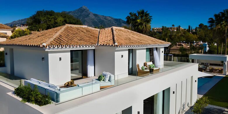 Elevated Elegance in Marbella’s Prestigious Golf Valley - Marbella, Spain