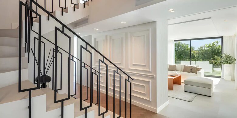 Elevated Elegance in Marbella’s Prestigious Golf Valley - Marbella, Spain