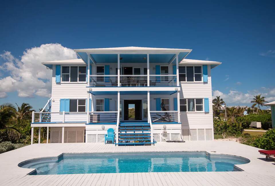 Panoramic Sea Views & Six King Suites in the Abacos - Elbow Cay, Bahamas