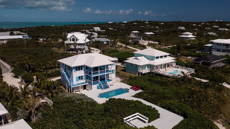 Panoramic Sea Views & Six King Suites in the Abacos - Elbow Cay, Bahamas