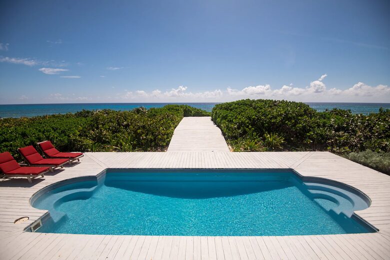 Panoramic Sea Views & Six King Suites in the Abacos - Elbow Cay, Bahamas