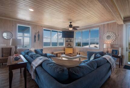 Panoramic Sea Views & Six King Suites in the Abacos - Elbow Cay, Bahamas