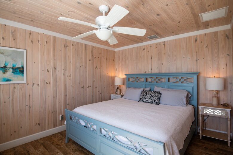 Panoramic Sea Views & Six King Suites in the Abacos - Elbow Cay, Bahamas
