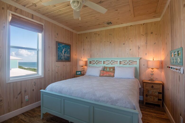 Panoramic Sea Views & Six King Suites in the Abacos - Elbow Cay, Bahamas