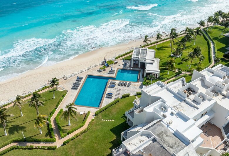 Premier Beachfront Living at Villa Nizuc - Cancún, Mexico
