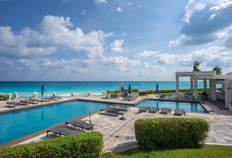 Premier Beachfront Living at Villa Nizuc - Cancún, Mexico