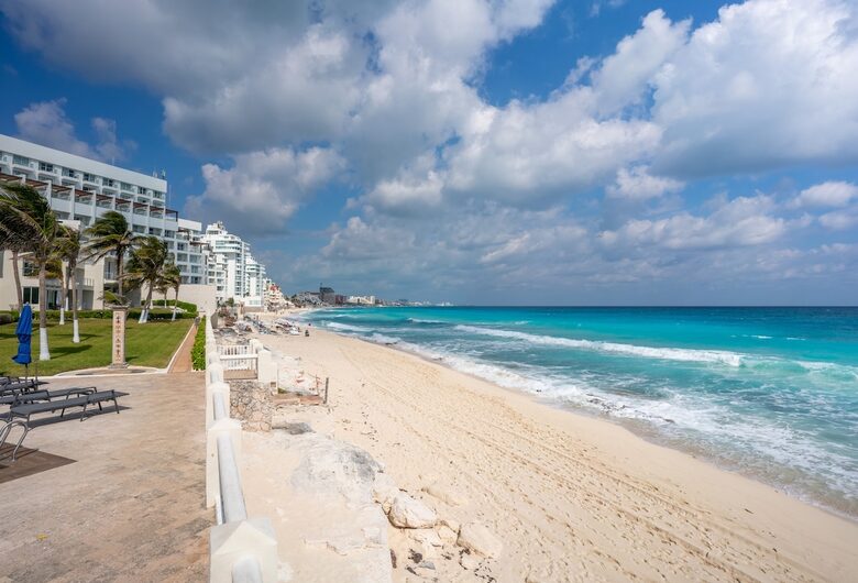Premier Beachfront Living at Villa Nizuc - Cancún, Mexico