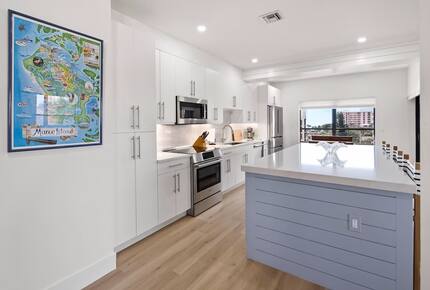 Elegant Penthouse with Sweeping Island and Water Views - Marco Island, Florida