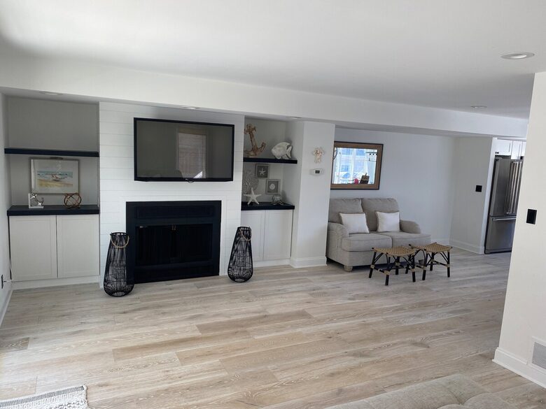 Elegant Beachside Townhome with Coastal Charm - Margate City, New Jersey