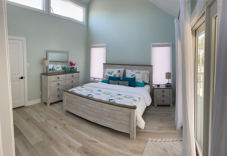 Elegant Beachside Townhome with Coastal Charm - Margate City, New Jersey