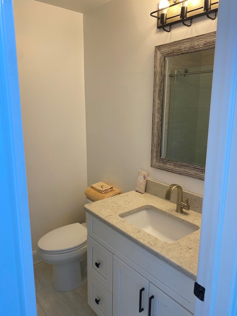 Elegant Beachside Townhome with Coastal Charm - Margate City, New Jersey