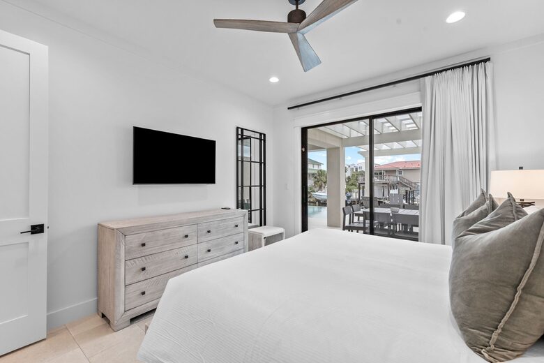 A Modern Harborfront Haven - Destin, Florida