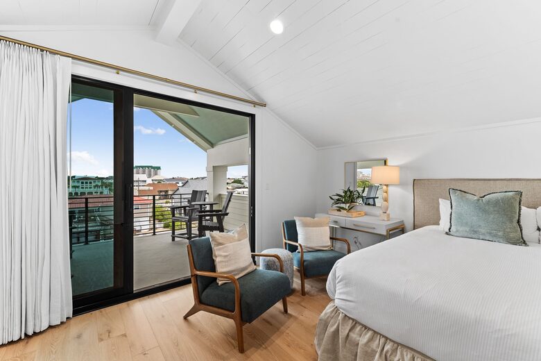A Modern Harborfront Haven - Destin, Florida