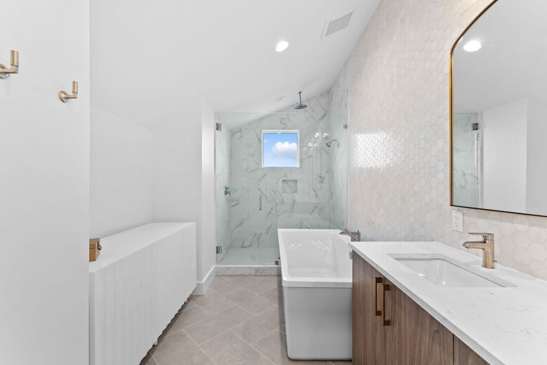 A Modern Harborfront Haven - Destin, Florida
