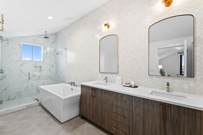 A Modern Harborfront Haven - Destin, Florida
