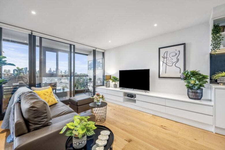 Cityscape Elegance on Melbourne’s Edge with Resort-Style Amenities - Brunswick, VIC, Australia