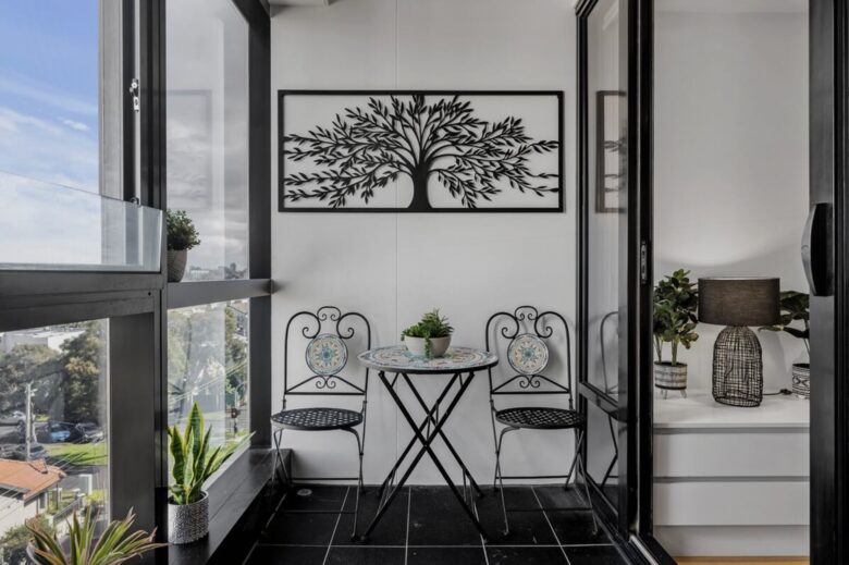 Cityscape Elegance on Melbourne’s Edge with Resort-Style Amenities - Brunswick, VIC, Australia