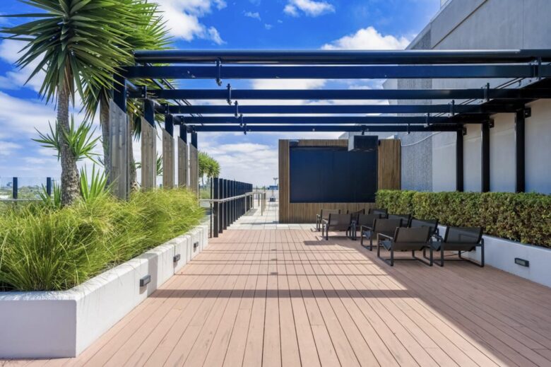 Cityscape Elegance on Melbourne’s Edge with Resort-Style Amenities - Brunswick, VIC, Australia
