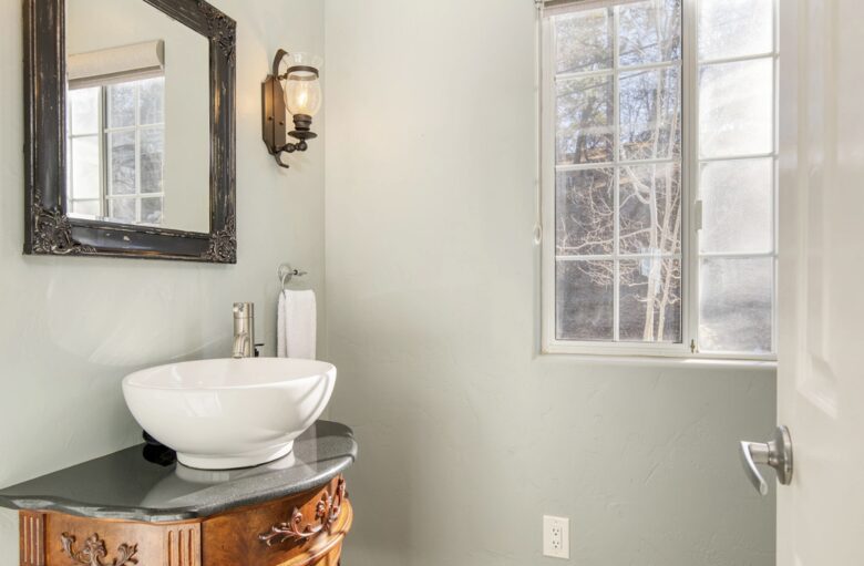 Elegant Escape in the Pines - Lake Arrowhead, California