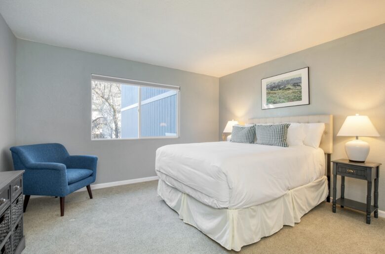 Elegant Escape in the Pines - Lake Arrowhead, California