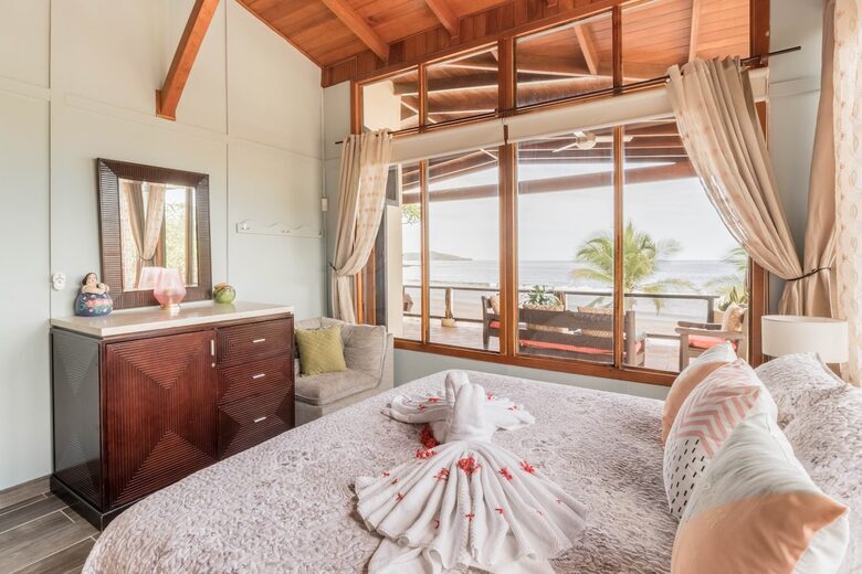 Flamingo Beachfront Retreat with Private Pool & Chef Option - Playa Flamingo, Costa Rica