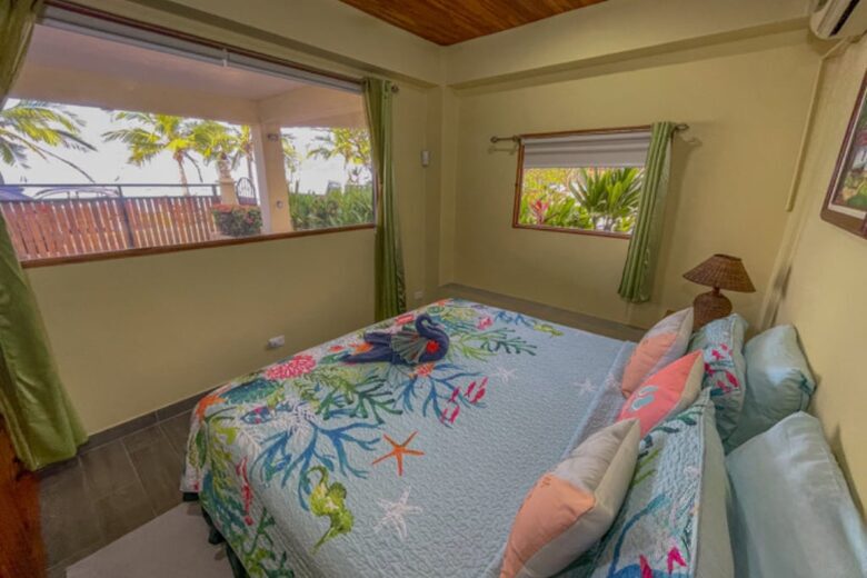 Flamingo Beachfront Retreat with Private Pool & Chef Option - Playa Flamingo, Costa Rica