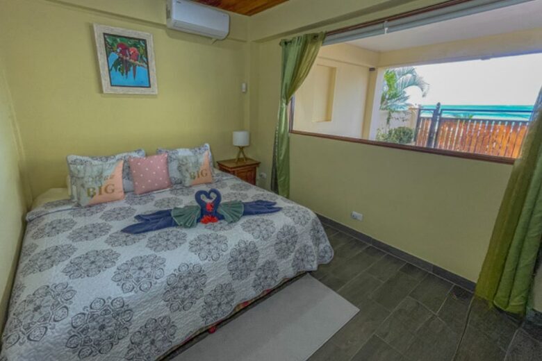 Flamingo Beachfront Retreat with Private Pool & Chef Option - Playa Flamingo, Costa Rica