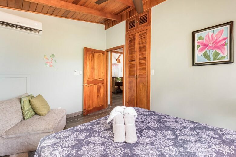 Flamingo Beachfront Retreat with Private Pool & Chef Option - Playa Flamingo, Costa Rica
