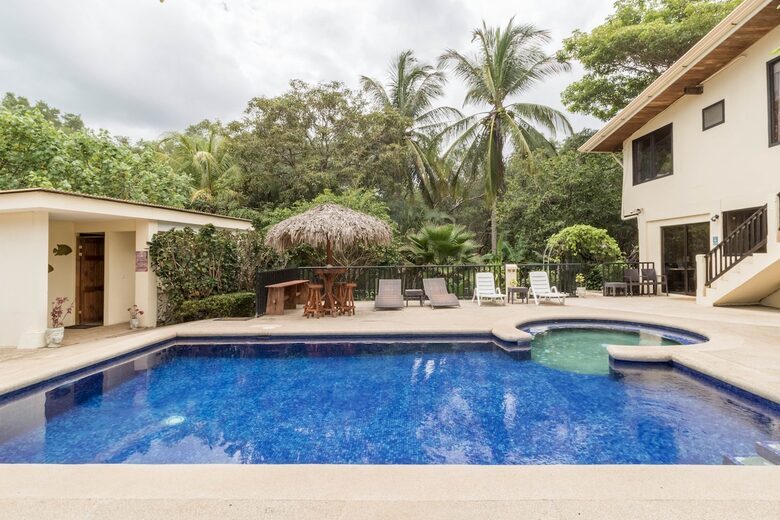 Flamingo Beachfront Retreat with Private Pool & Chef Option - Playa Flamingo, Costa Rica