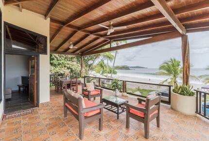 Flamingo Beachfront Retreat with Private Pool & Chef Option - Playa Flamingo, Costa Rica