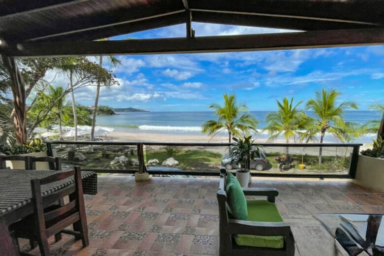 Flamingo Beachfront Retreat with Private Pool & Chef Option - Playa Flamingo, Costa Rica