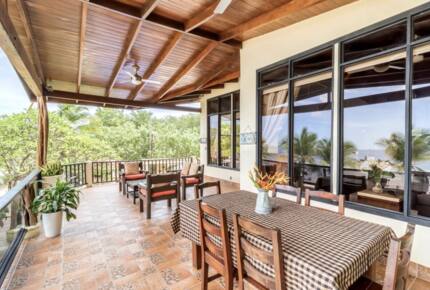 Flamingo Beachfront Retreat with Private Pool & Chef Option - Playa Flamingo, Costa Rica
