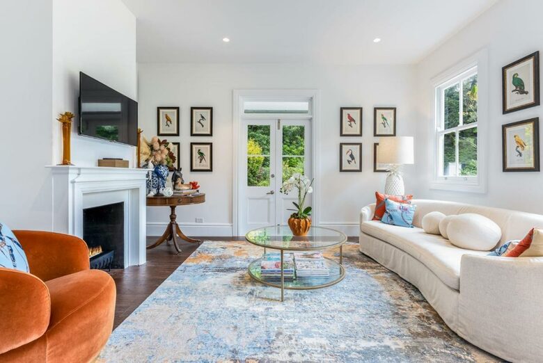 Elegant Mountain Escape in Leura's Leafy Heart - Leura, Australia