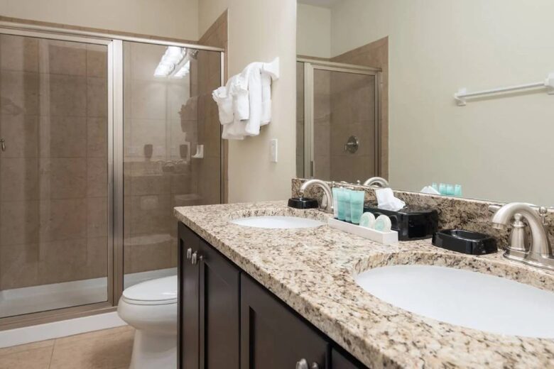 Elegant Encore Villa with Private Pool Near Orlando Attractions - Kissimmee, Florida