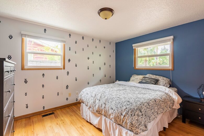 Cozy Comfort Near Downtown Portland - Portland, Oregon