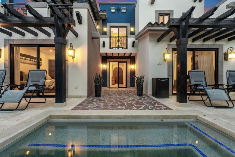 Elegant Oceanview Cabo Beach Villa with Rooftop Terrace & Club Access - Cabo San Lucas, Baja California Sur, Mexico
