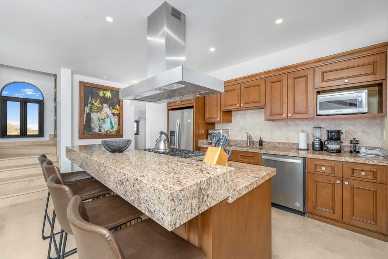 Elegant Oceanview Cabo Beach Villa with Rooftop Terrace & Club Access - Cabo San Lucas, Baja California Sur, Mexico