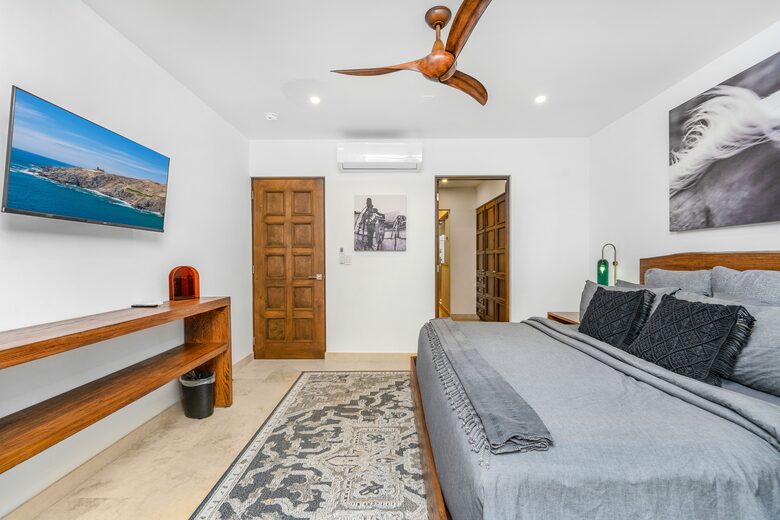 Elegant Oceanview Cabo Beach Villa with Rooftop Terrace & Club Access - Cabo San Lucas, Baja California Sur, Mexico