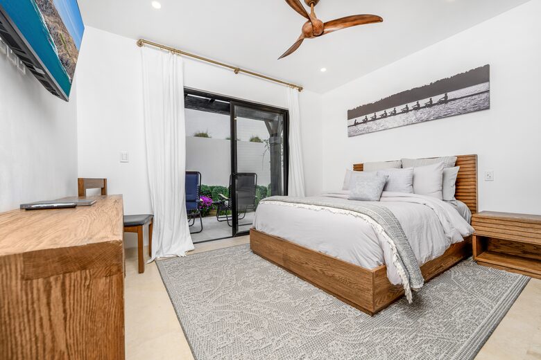 Elegant Oceanview Cabo Beach Villa with Rooftop Terrace & Club Access - Cabo San Lucas, Baja California Sur, Mexico